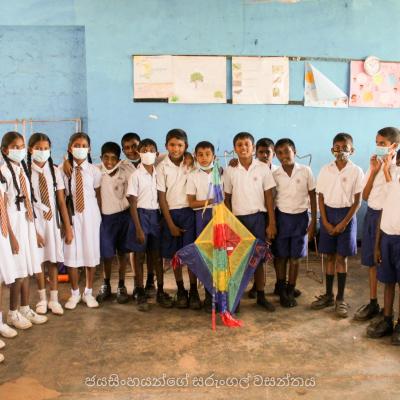 309965195 177382764800679 8842033291138788453 N